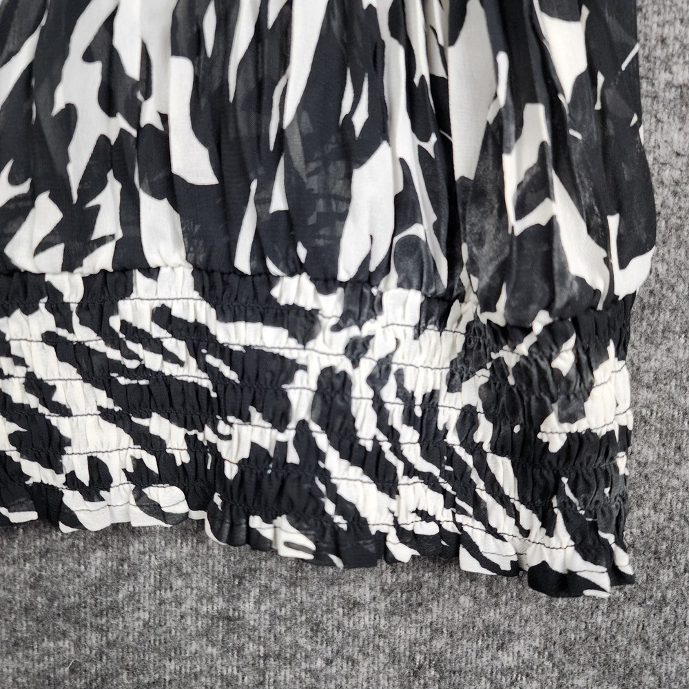 Lane Bryant Blouse Women 18/20 Black White Animal Print Crochet Smocked Boho - Picture 6 of 11